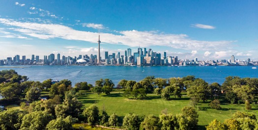 Arrive in Toronto, Canada