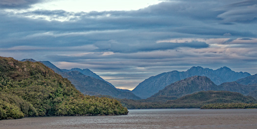 Scenic Cruising: Moraleda & Darwin Channels