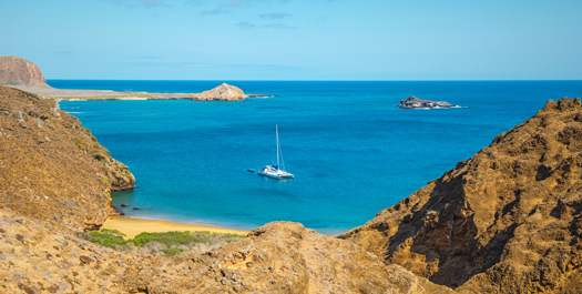 Punta Pitt and Cerro Brujo